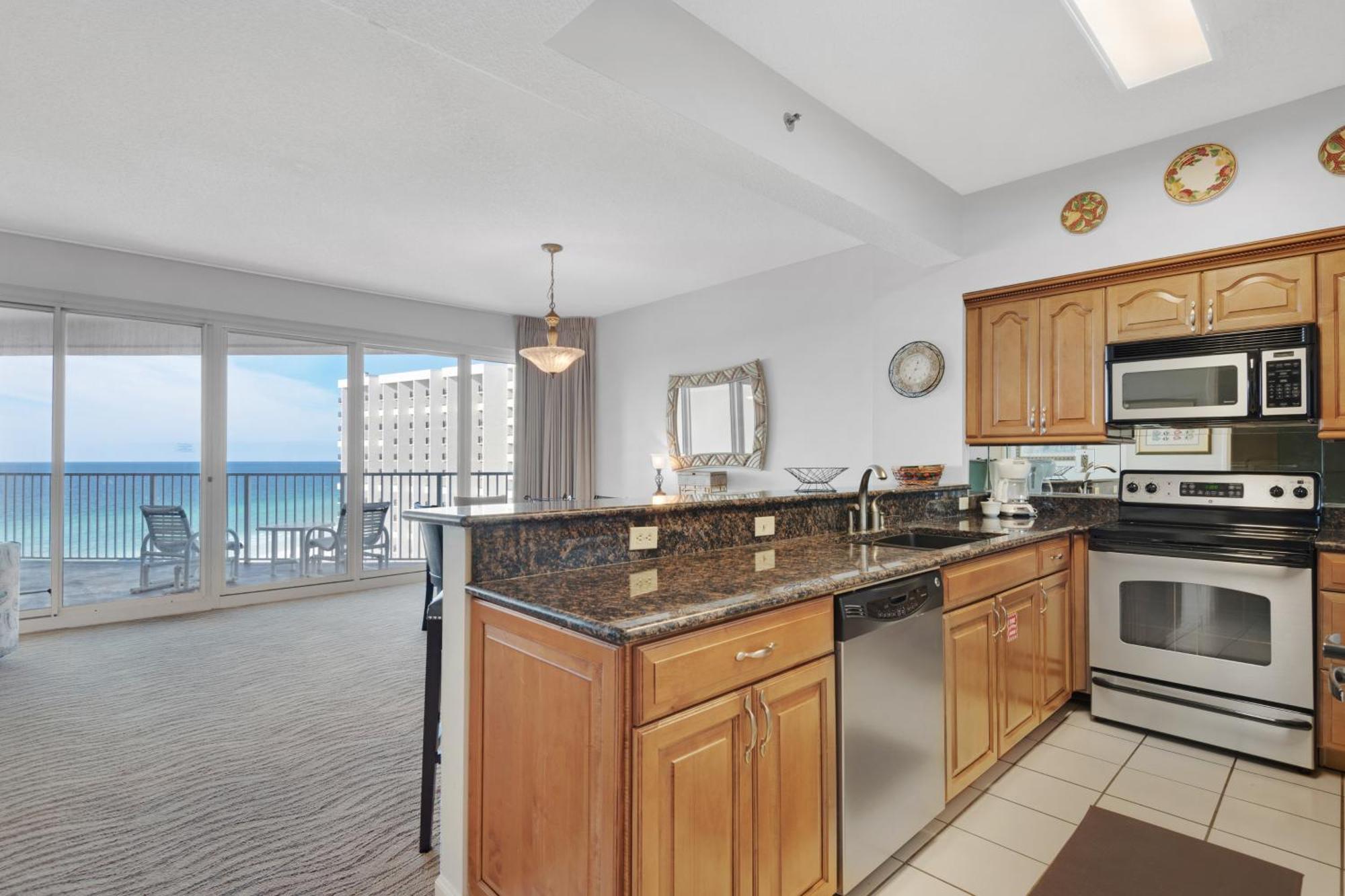 Tops'L Tides II Destin Room photo