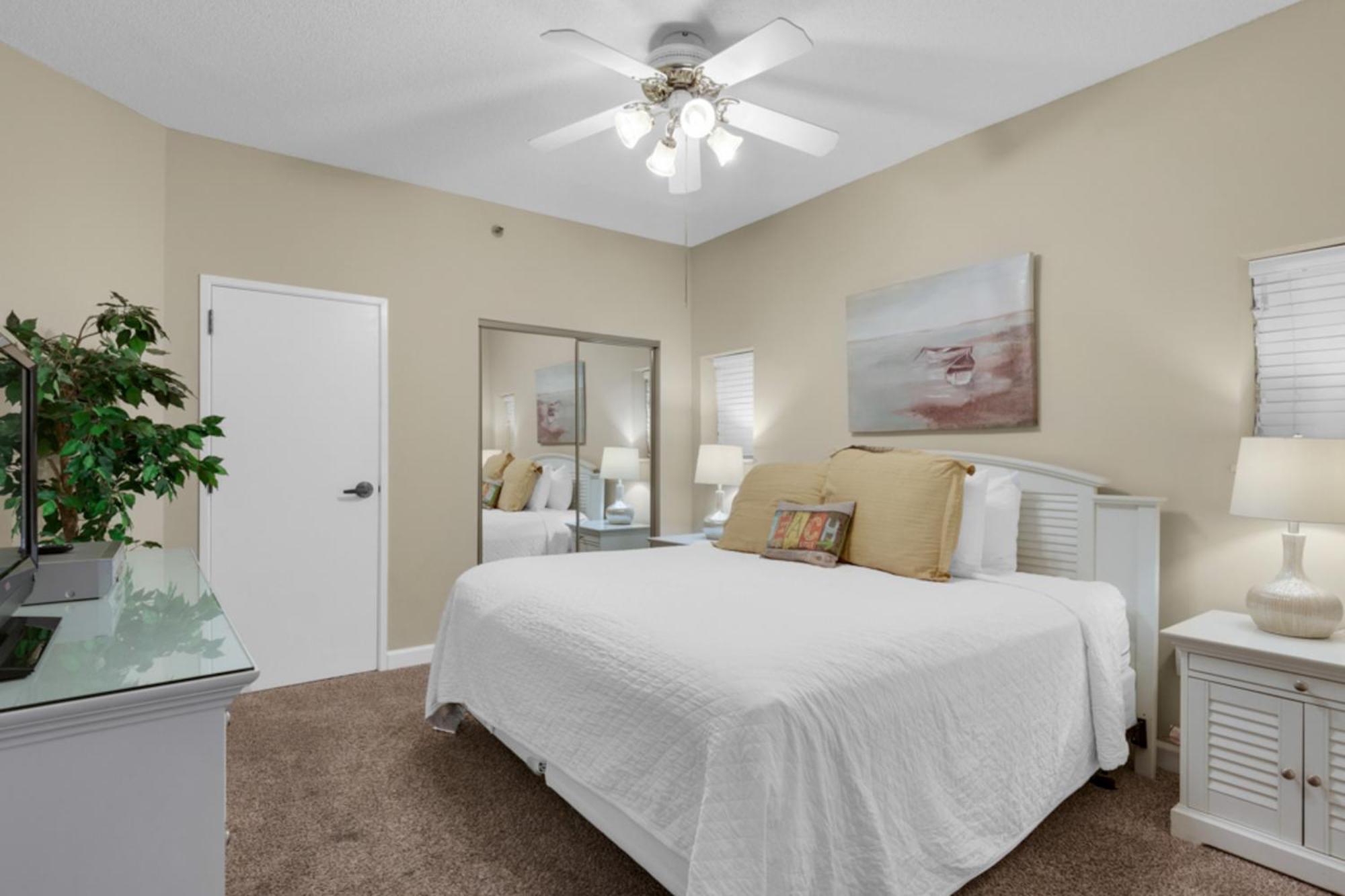 Tops'L Tides II Destin Room photo